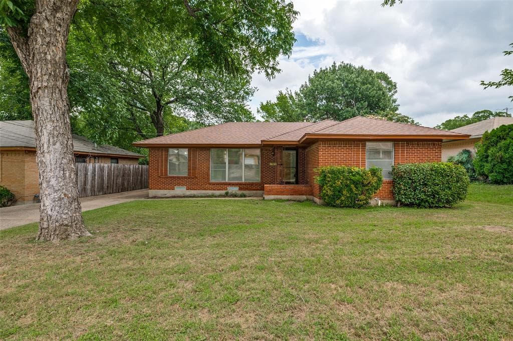 4126 Elk Horn Trl