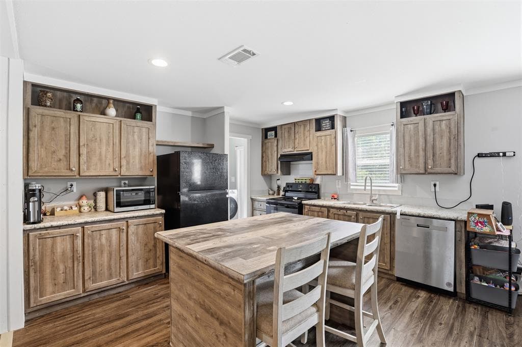 6026 Lake Granbury Trl