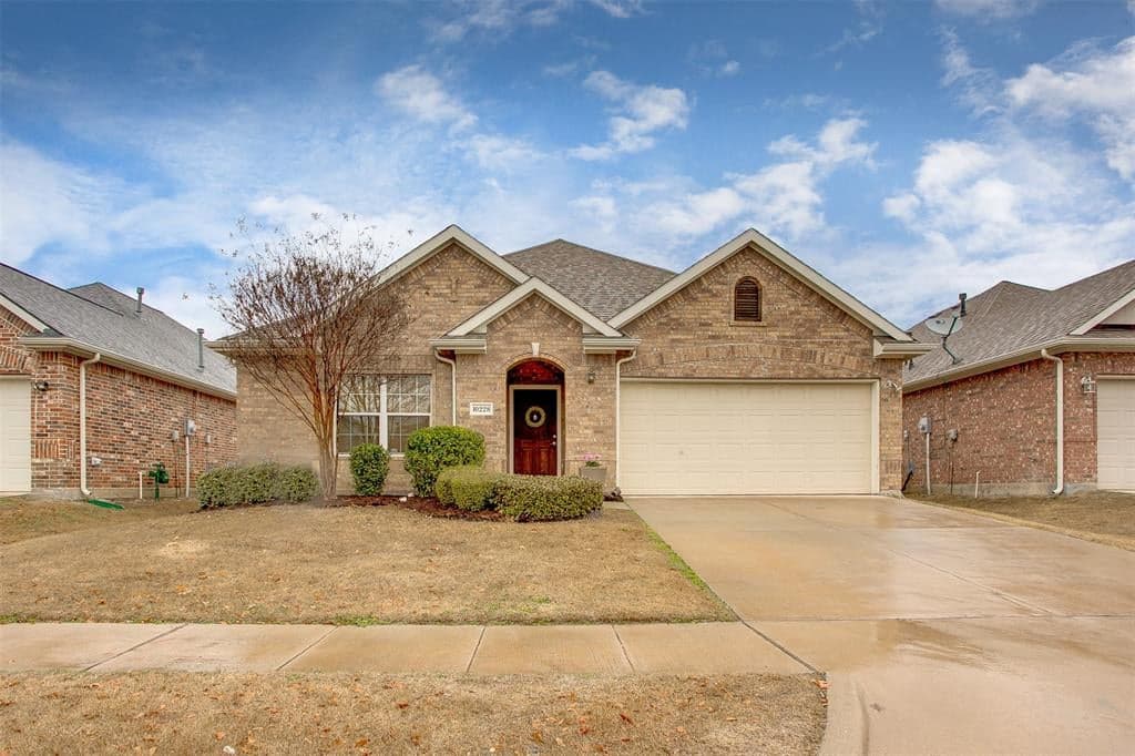 10228 Olivia Dr