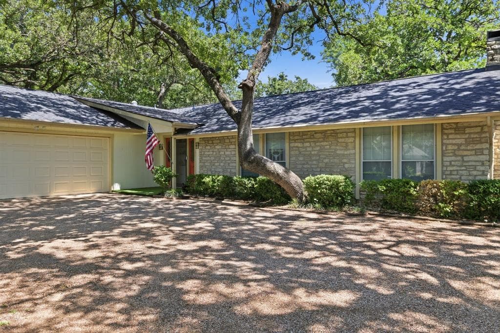 6309 Blackfoot Trl