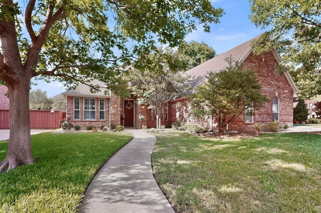 700 Salmon Run Ct