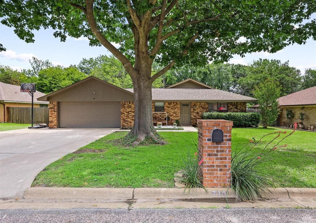 713 Patricia Dr