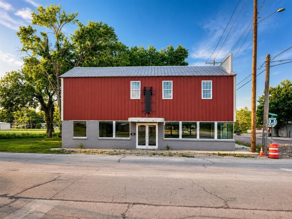 304 S Patrick St