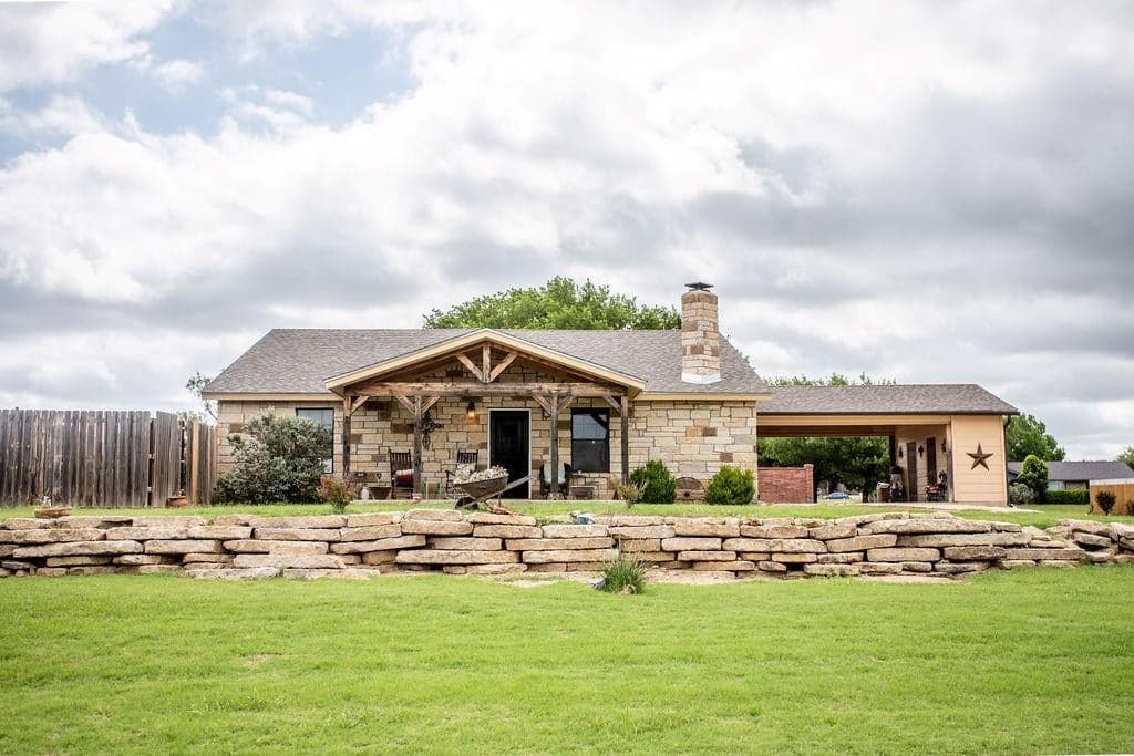 307 County Road 148