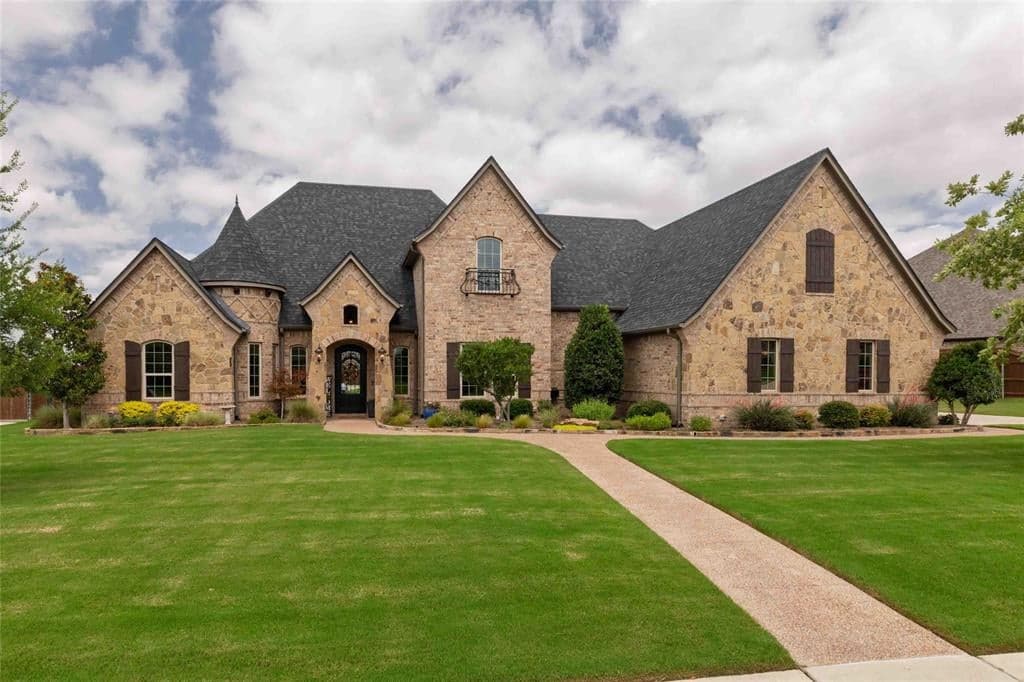 1408 Clover Dr