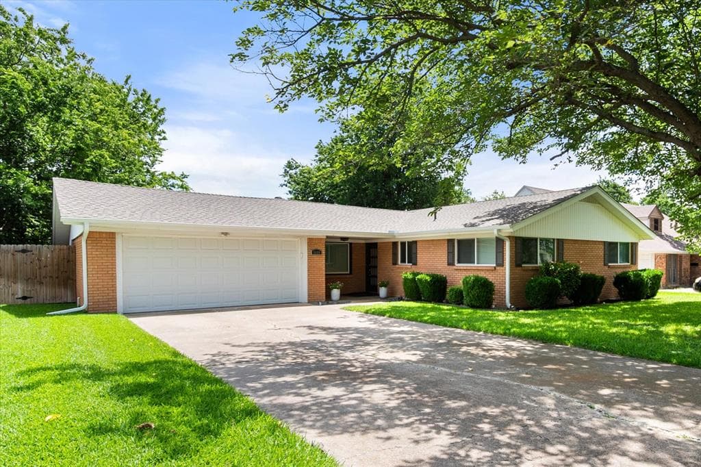 5609 Westcreek Dr