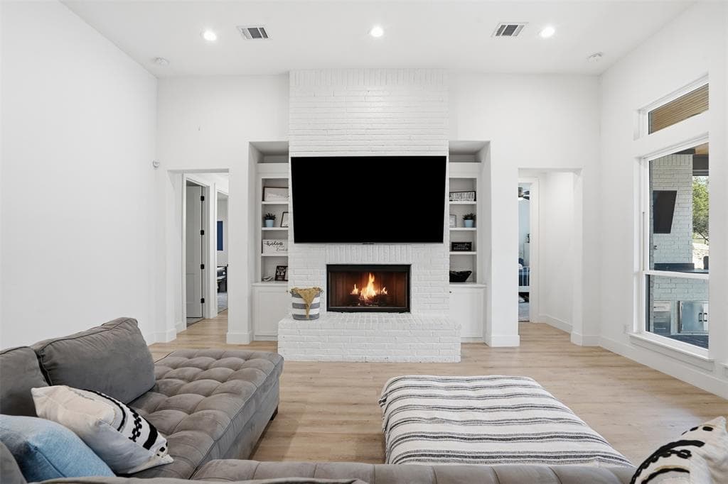 Gallery image 3