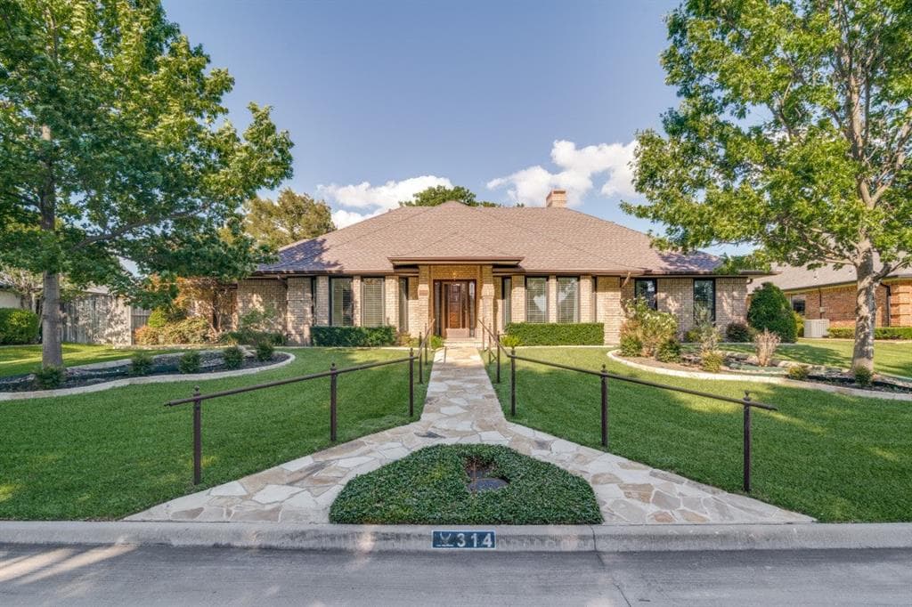 314 Stonebridge Dr