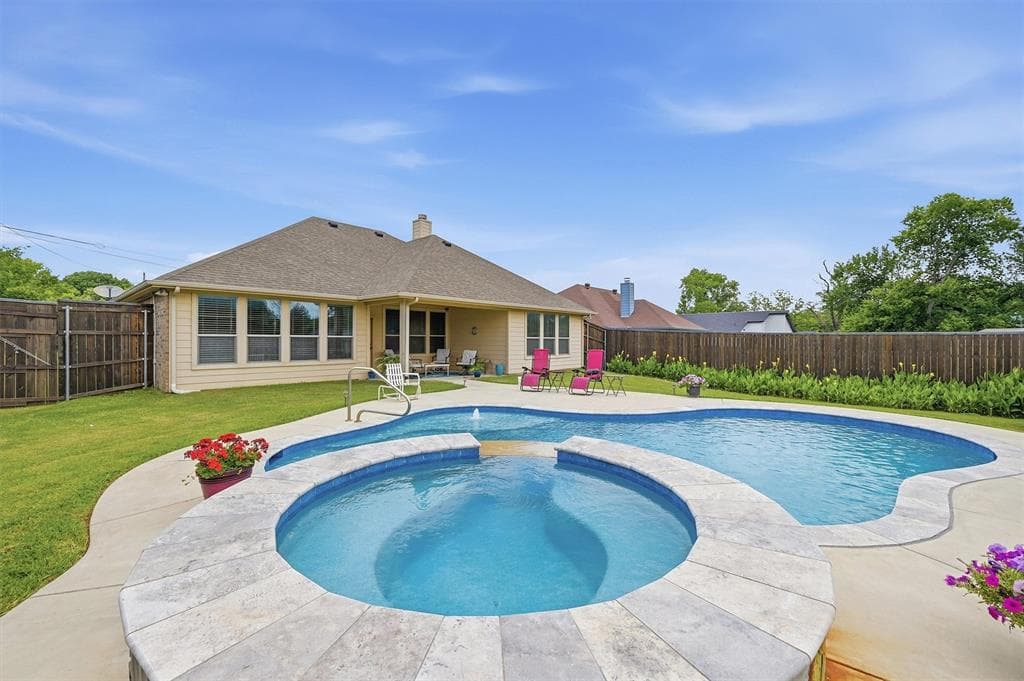 2612 Flora Ln Fl Ora