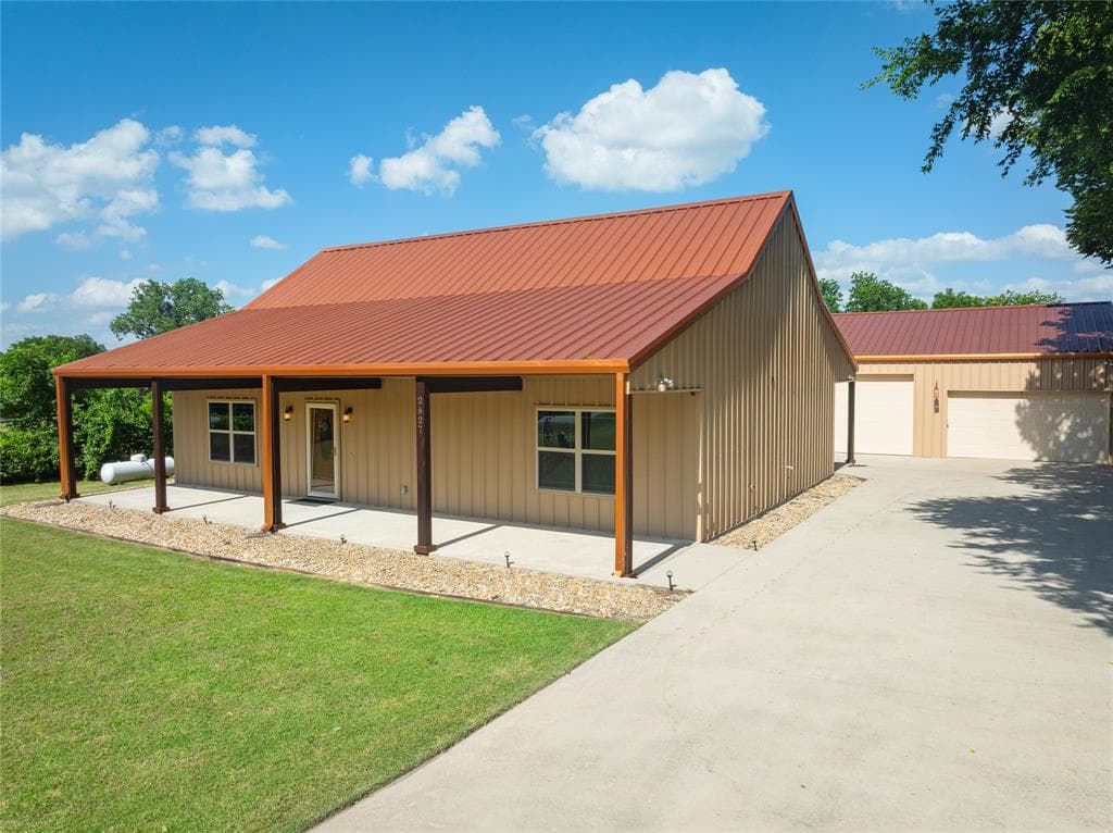 2627 County Road 722