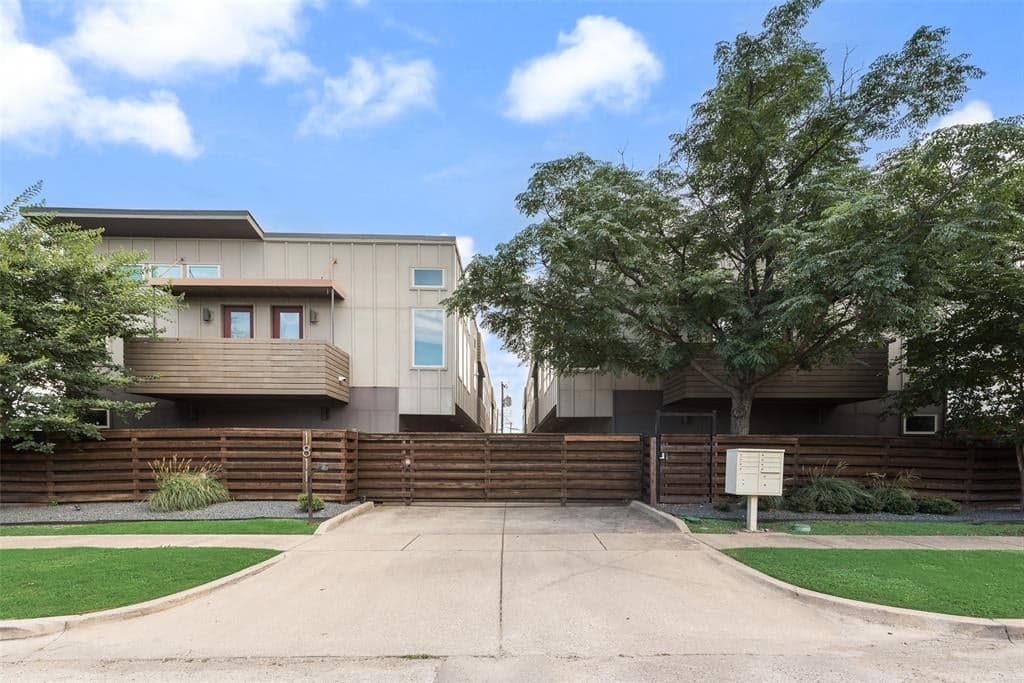 1811 Euclid Ave Unit 2