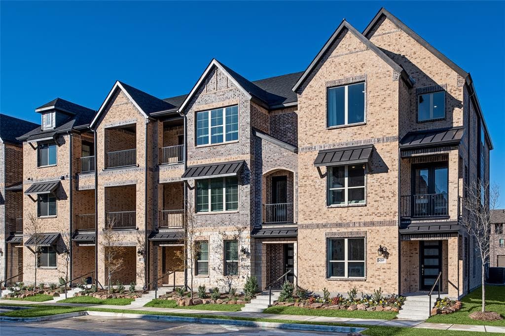 4269 Willow Pond Dr