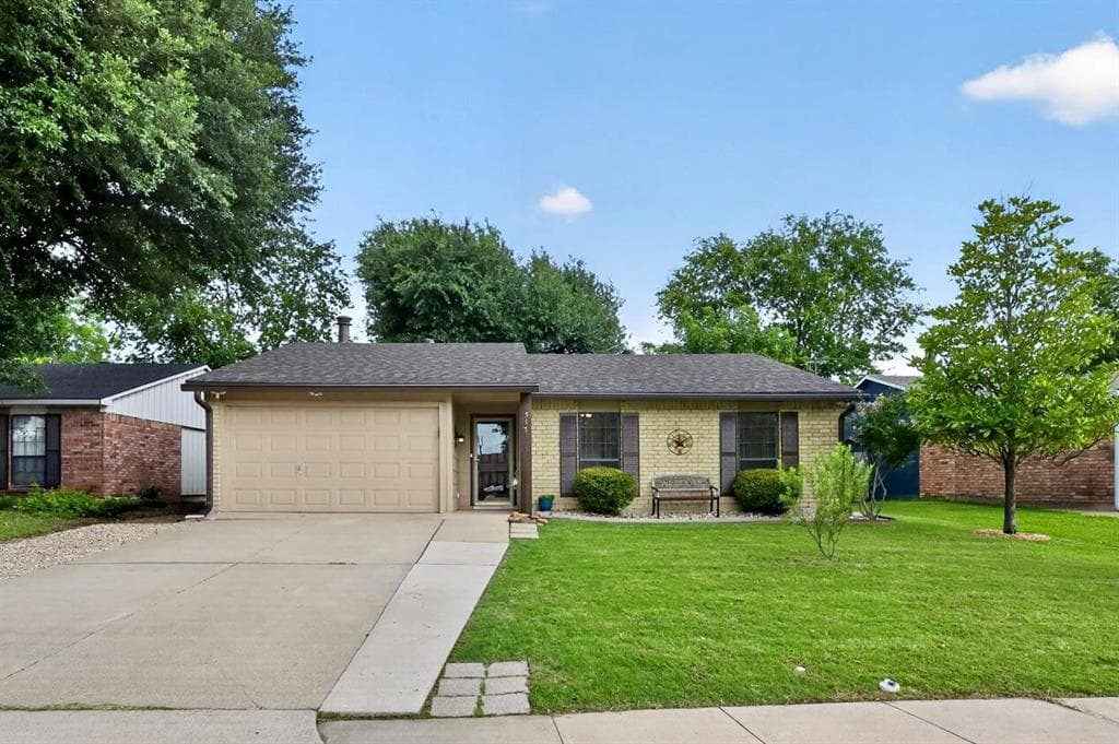 517 Ridgemont Dr