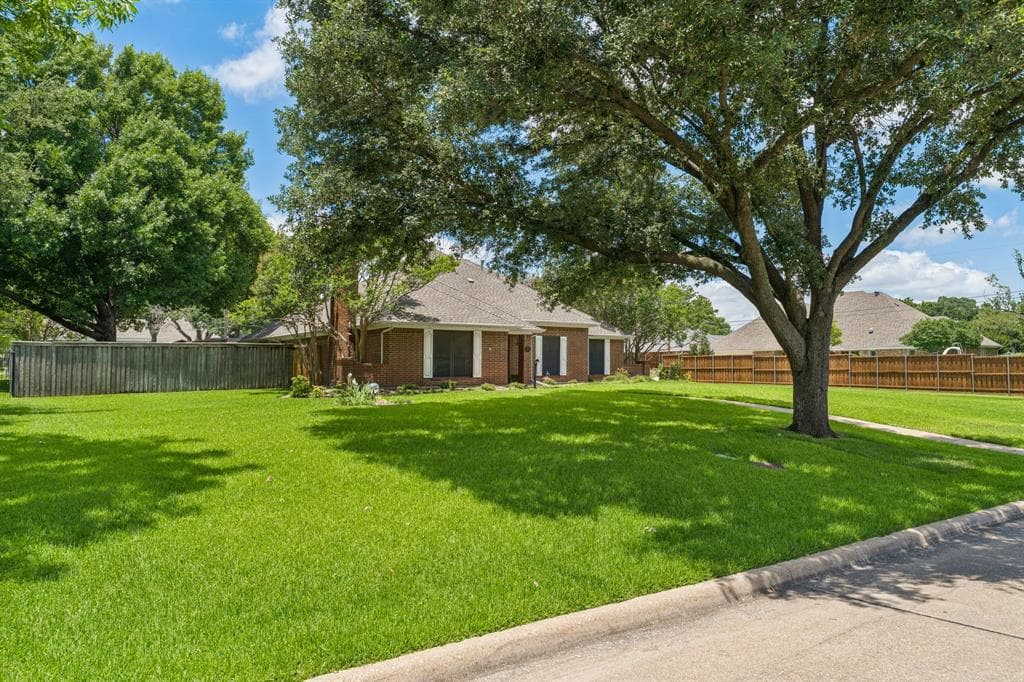 213 Mesa Dr