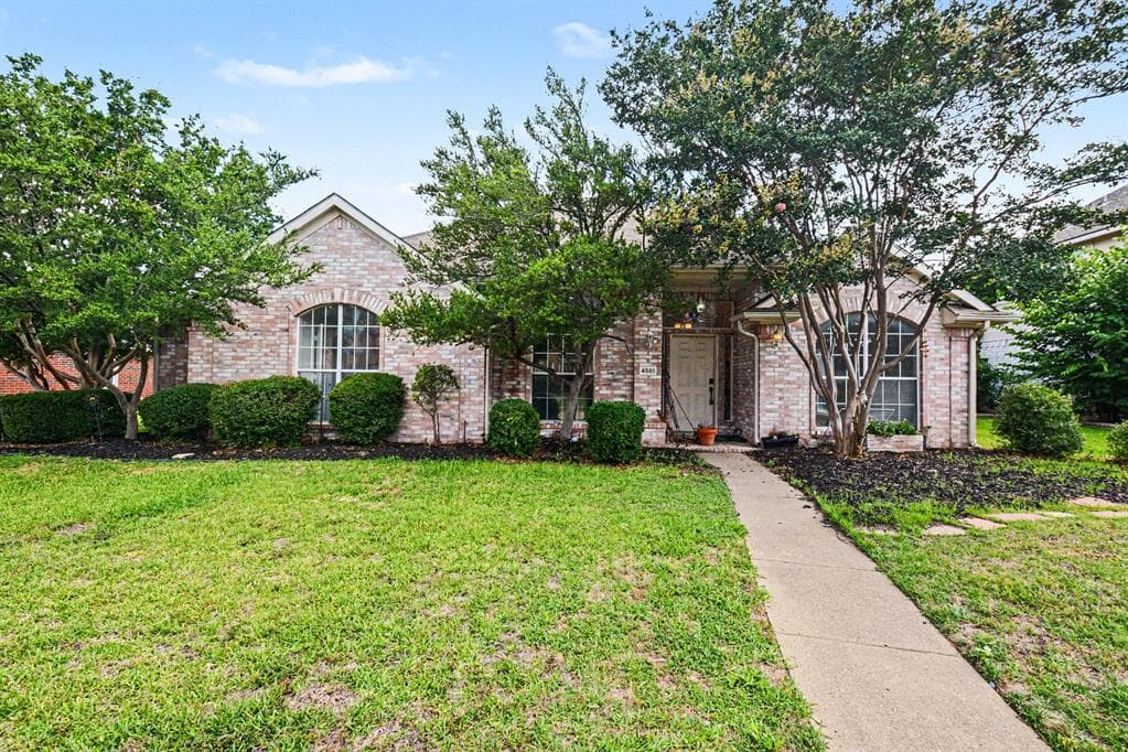 4581 Crown Ridge Dr