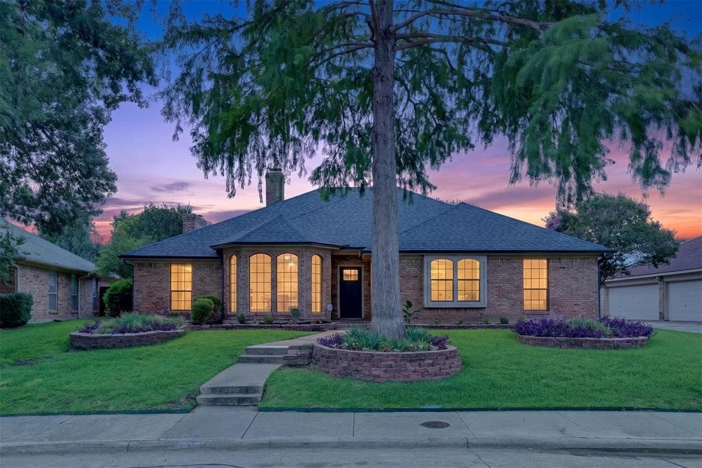 2340 Highlands Creek Rd