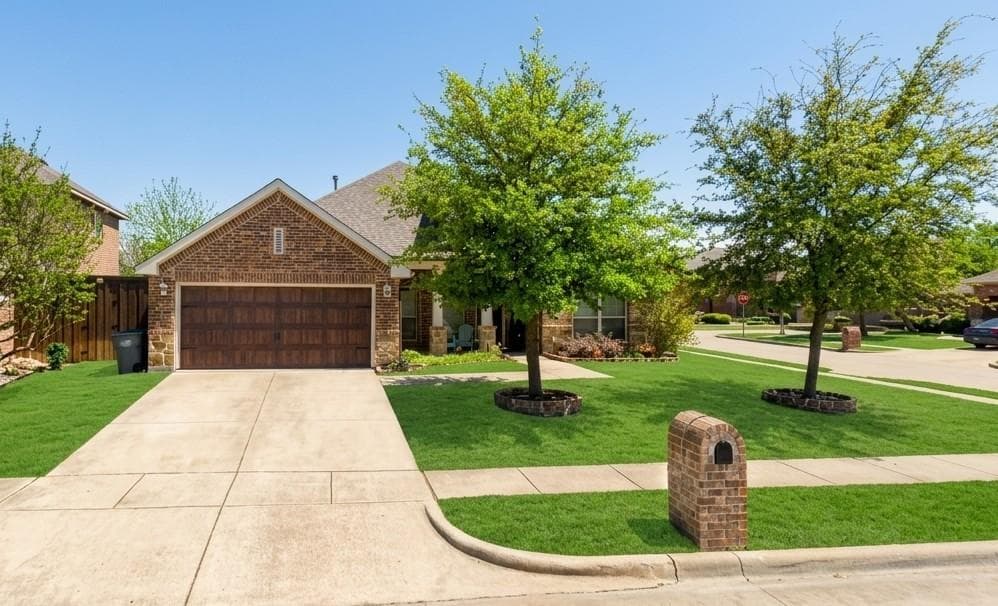 2013 Fairway Bend Dr