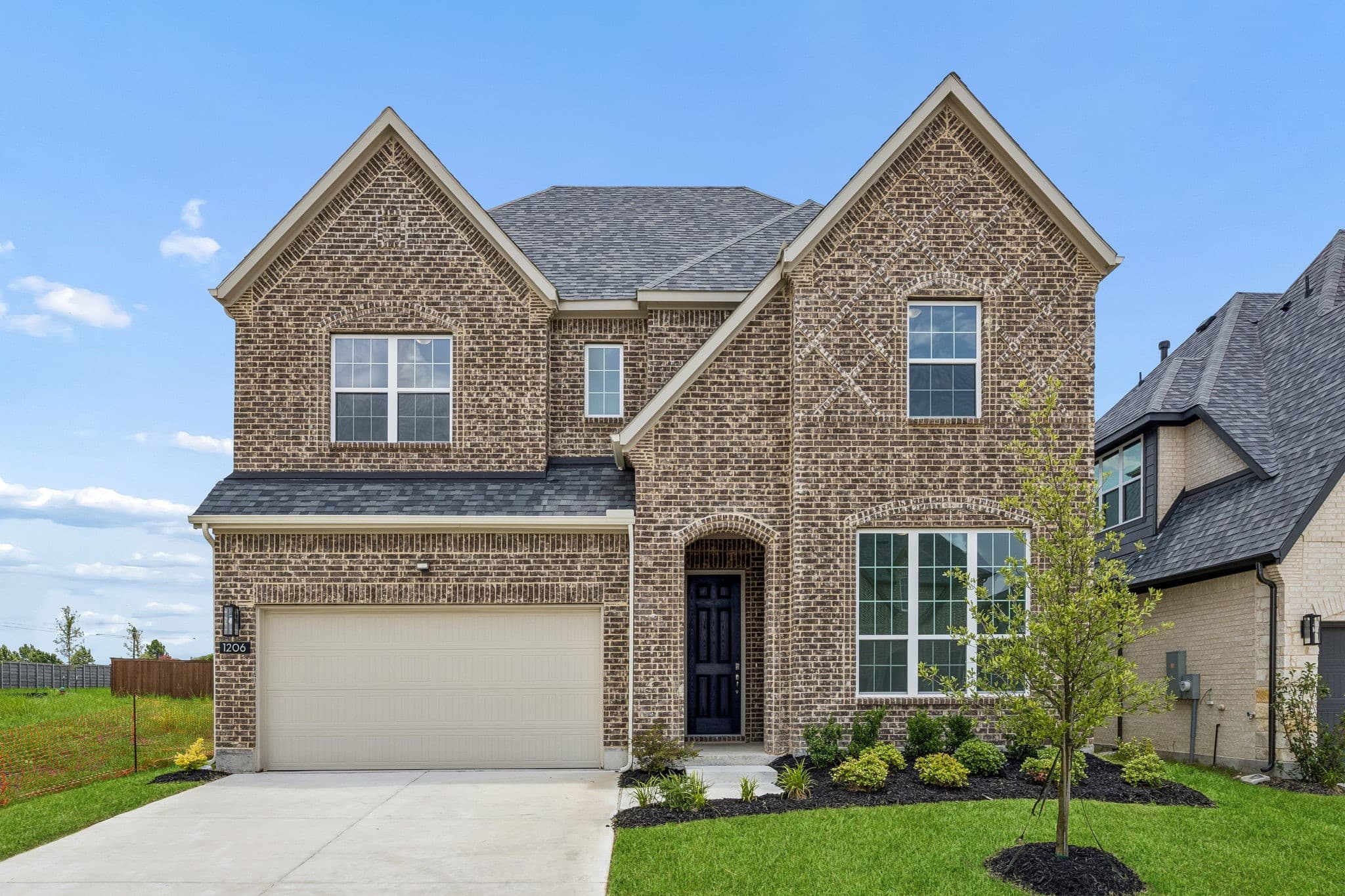 1206 Caprese Dr
