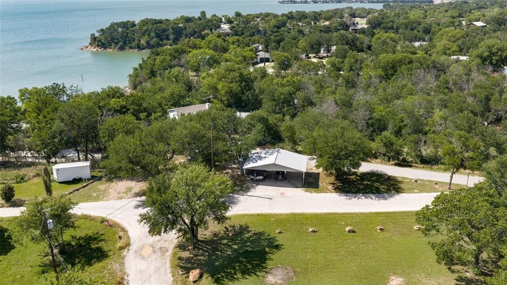 402 Aqua Way