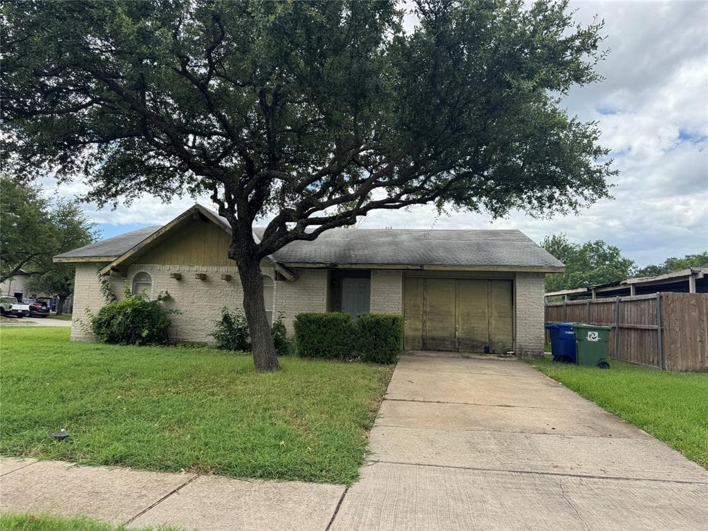 Main property image