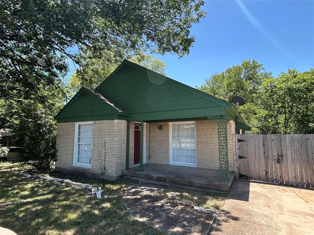 640 E Pleasant Run Rd