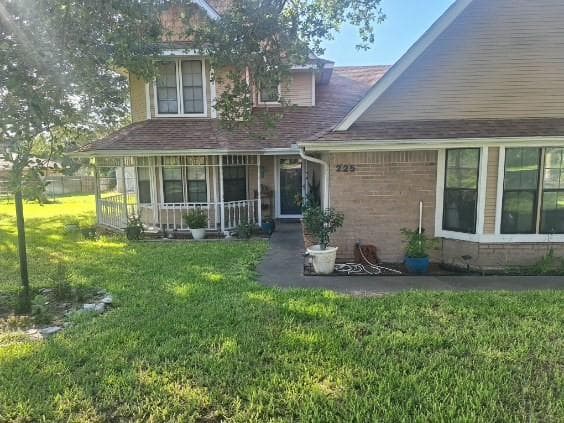 225 Linney Ln