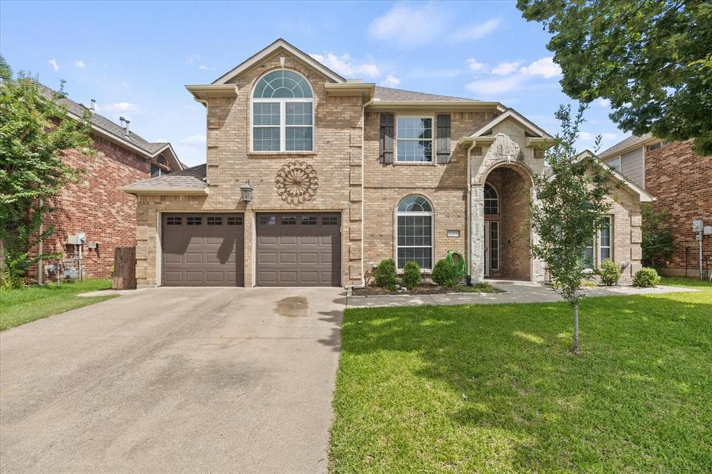 9109 Hogan Dr