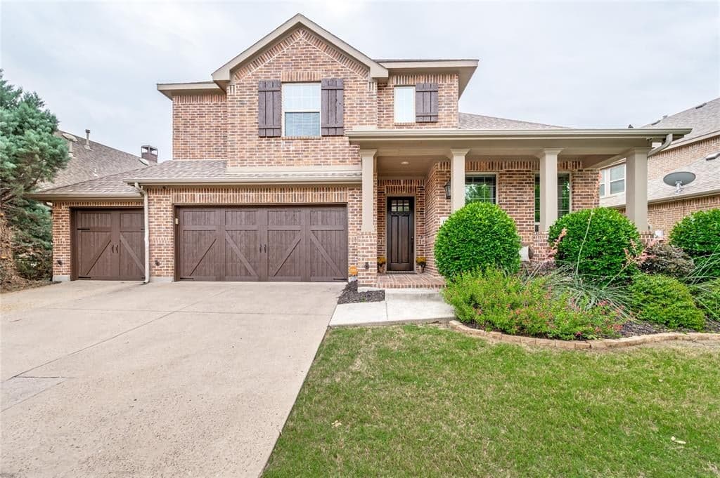 1210 Skyflower Ln