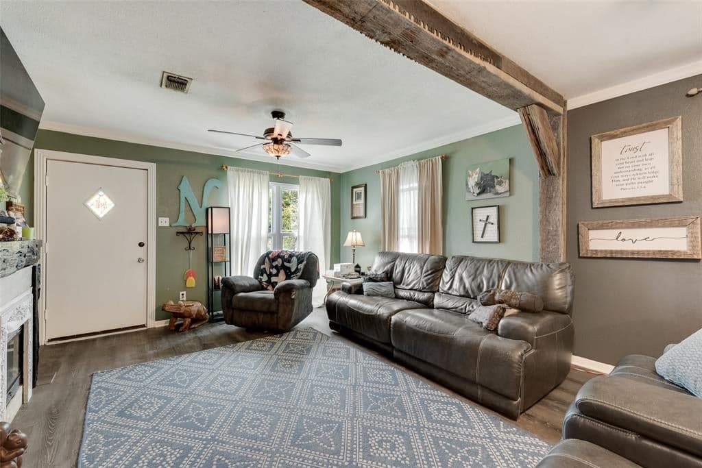 Gallery image 3