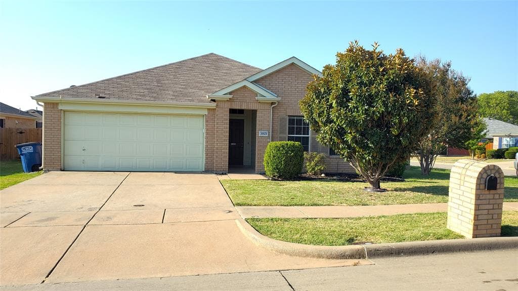 3021 Sawgrass Dr