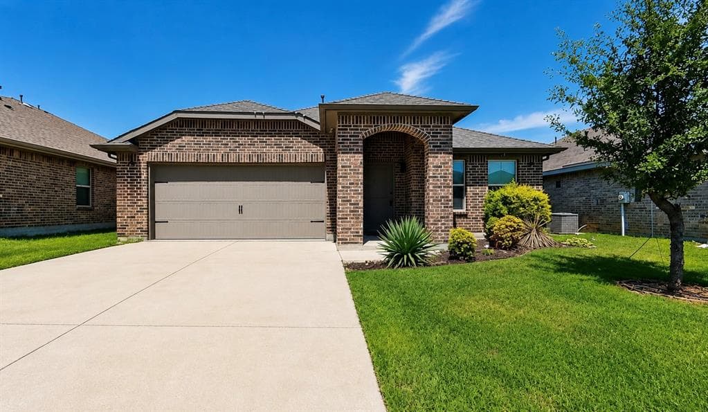 2216 Sadlers Creek Ln