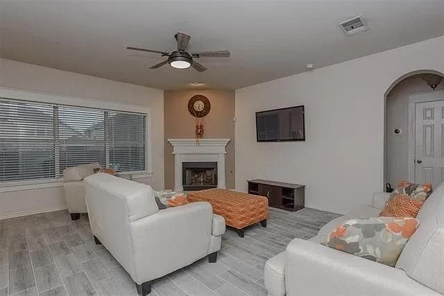 Gallery image 5