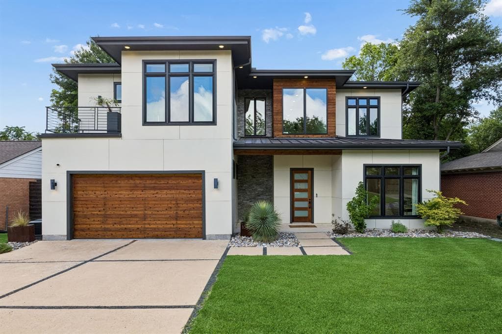 10450 Solta Dr