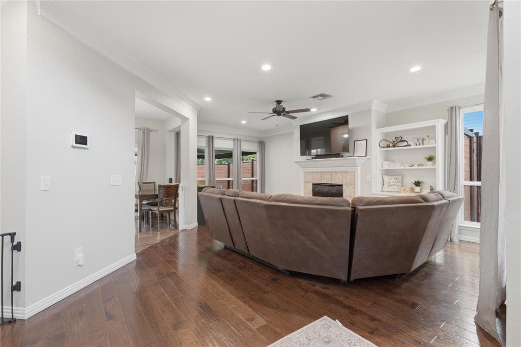 Gallery image 4