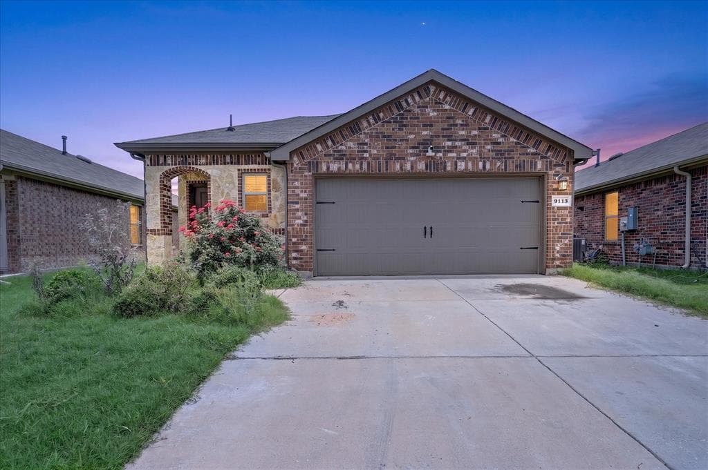 3113 Prairie Hill Grv