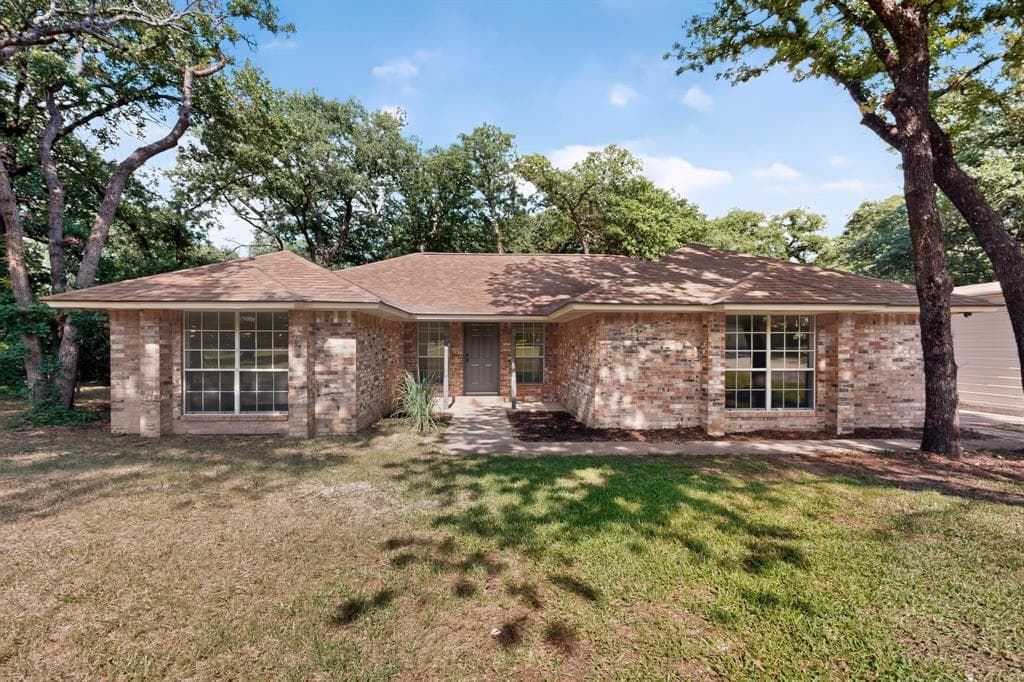 13930 Briarwood Ct