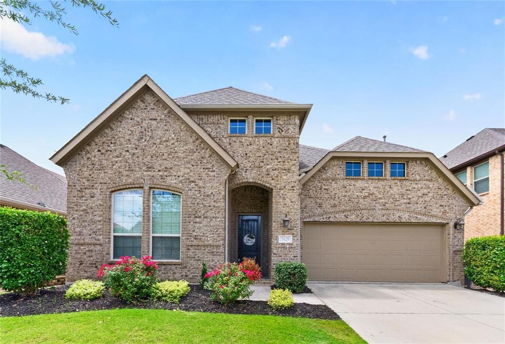 5629 Grove Cove Dr
