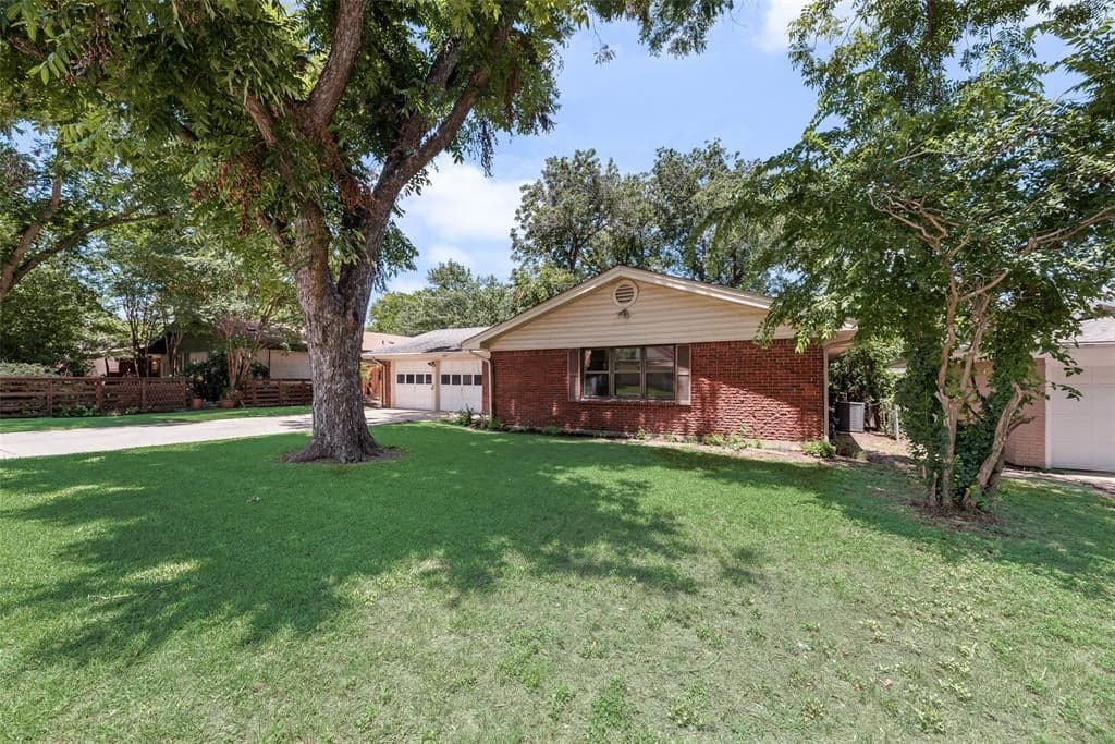5517 Odessa Ave