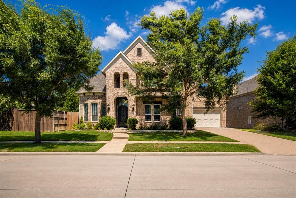 5968 Louis Ln