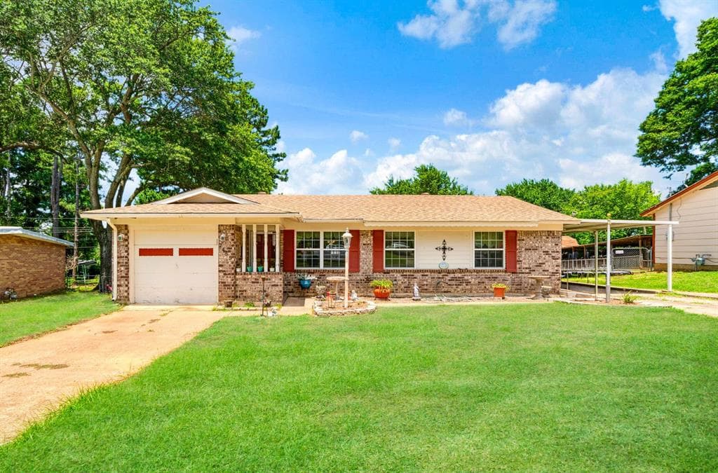 2455 Kessler Dr