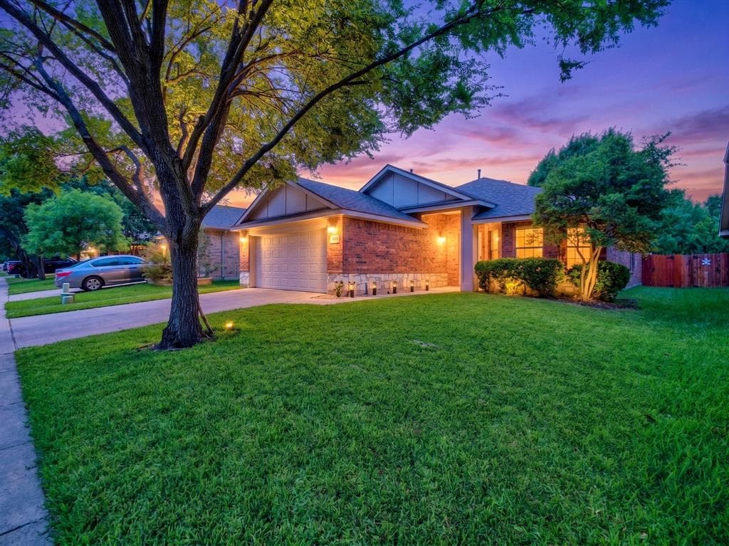 3516 Goldstone Dr