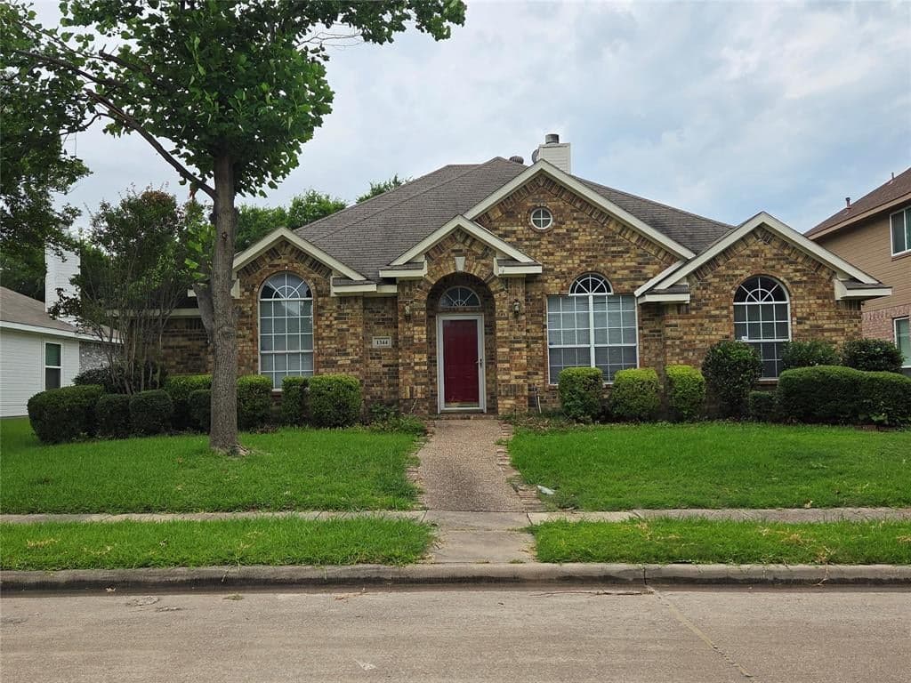1344 Wentworth Dr