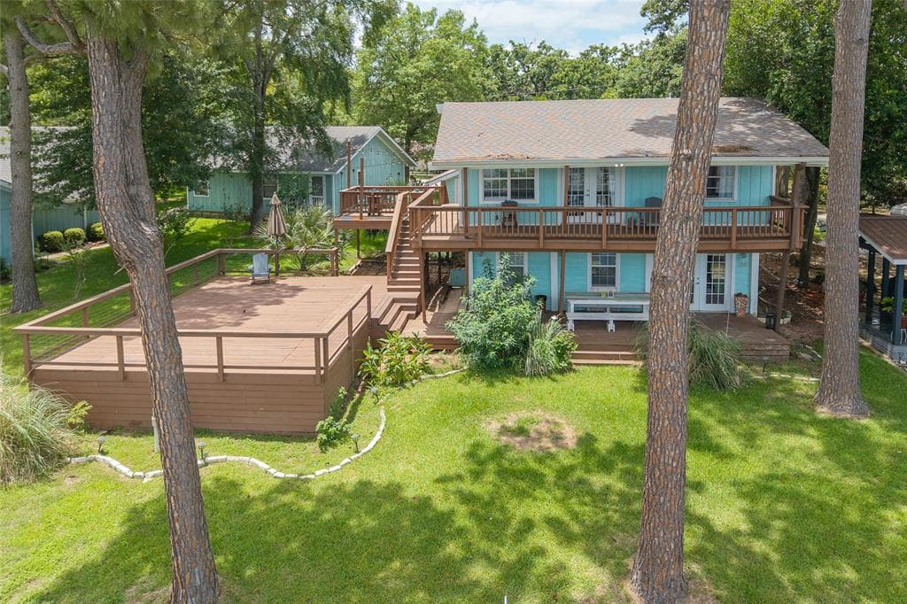 116 Isle Of View Dr