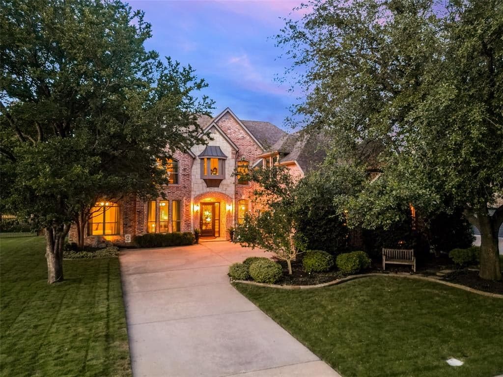 2505 Valley Glen Ct