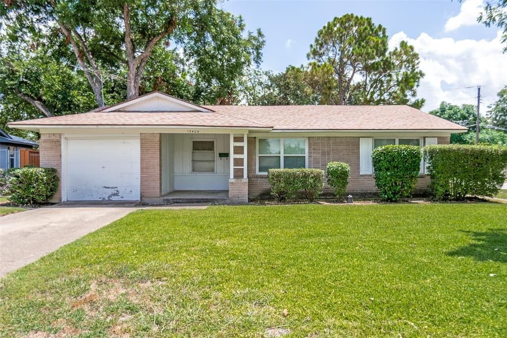 13404 Glenside Dr