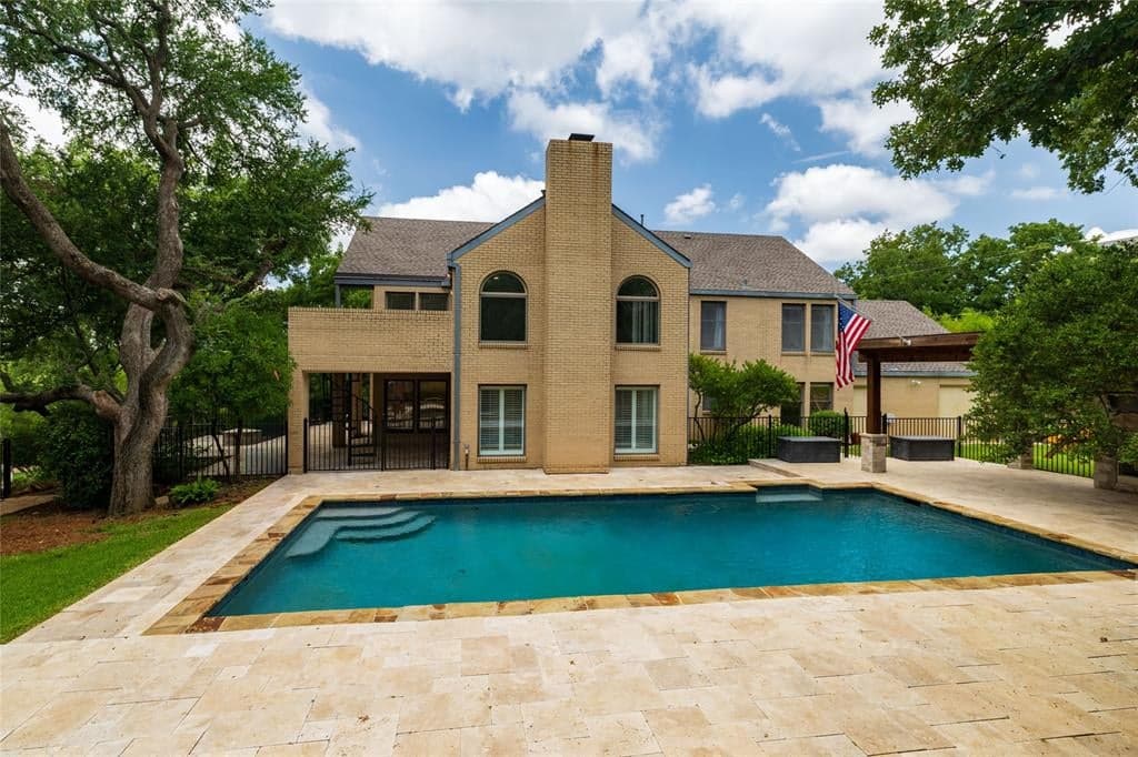 3505 Estates Dr
