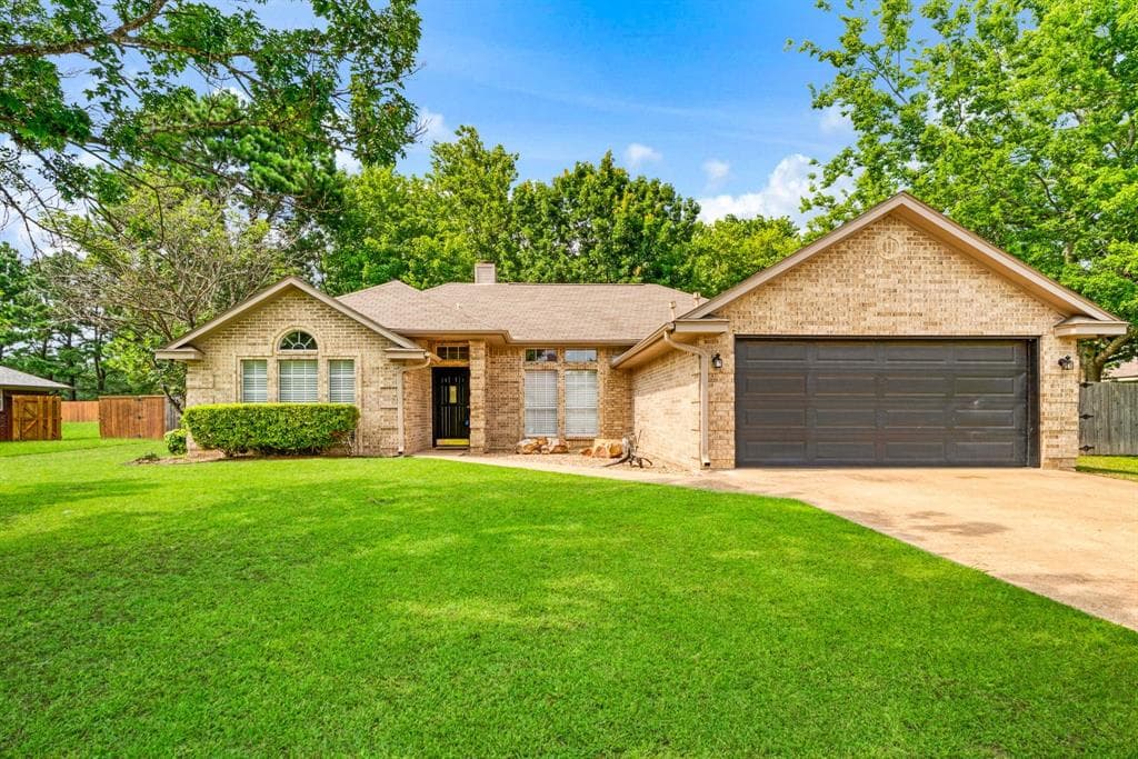 57 Helena Dr