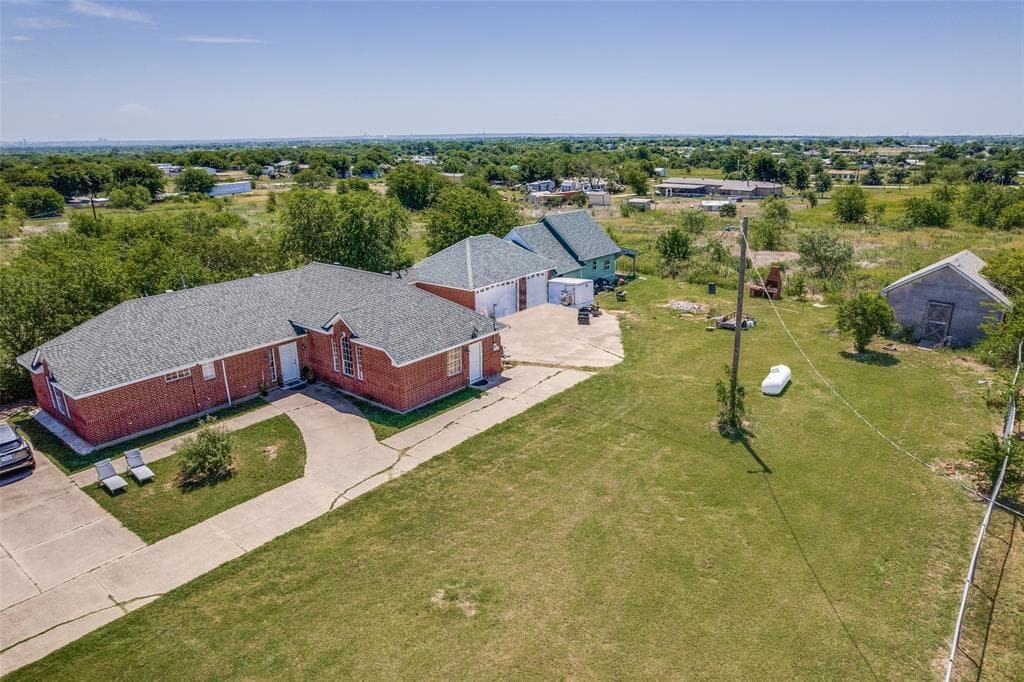 8708 County Road 513