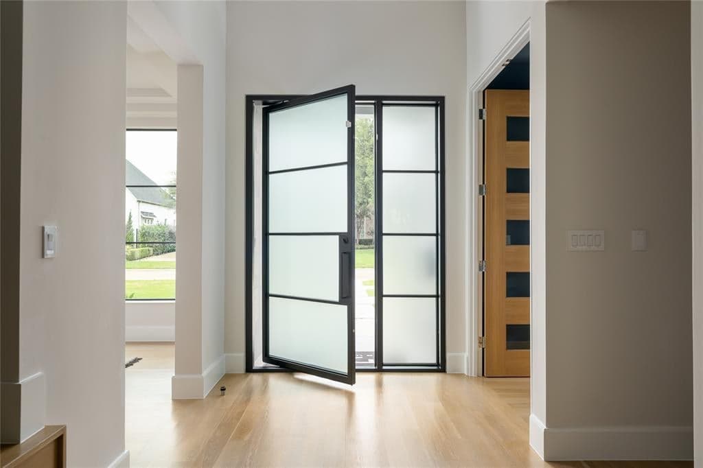 Gallery image 4