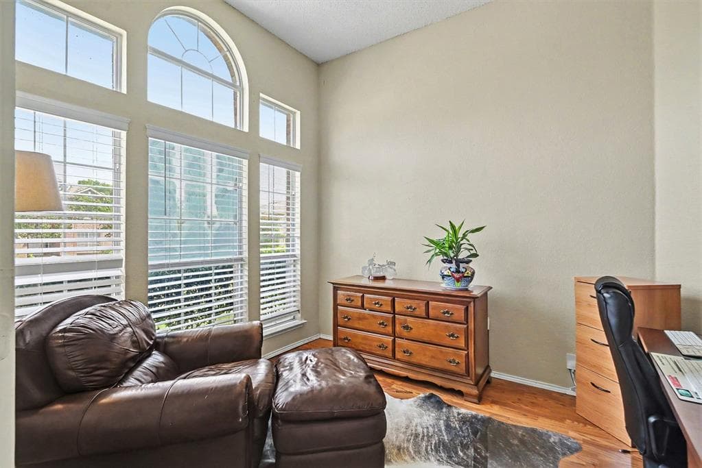 Gallery image 4